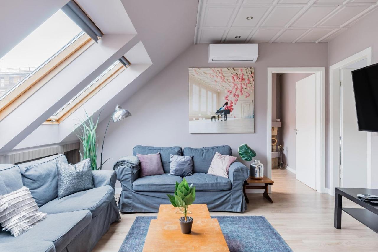 Sunny And Central Penthouse With Private Garage Budapest Exterior foto