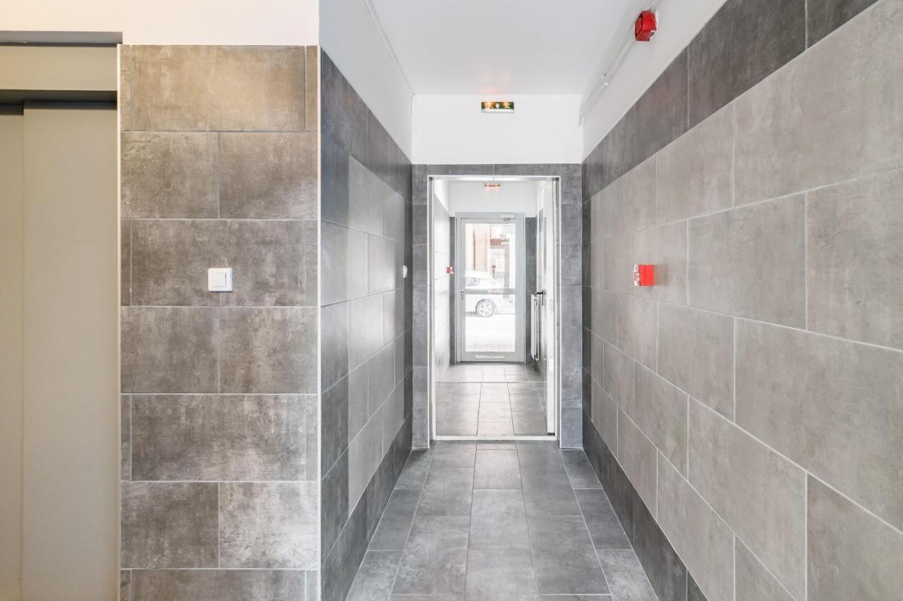 Sunny And Central Penthouse With Private Garage Budapest Exterior foto